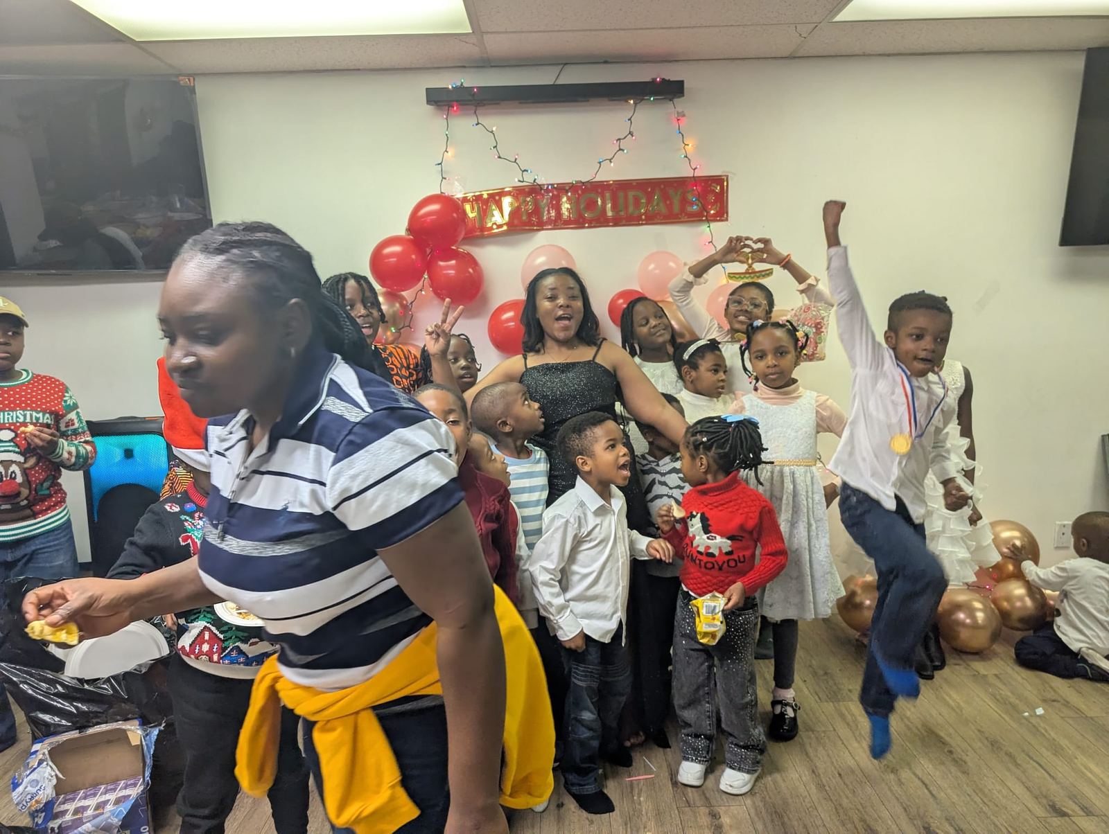 POOLAH children and families celebrating Arbre de Noël in Edmonton, 2025.