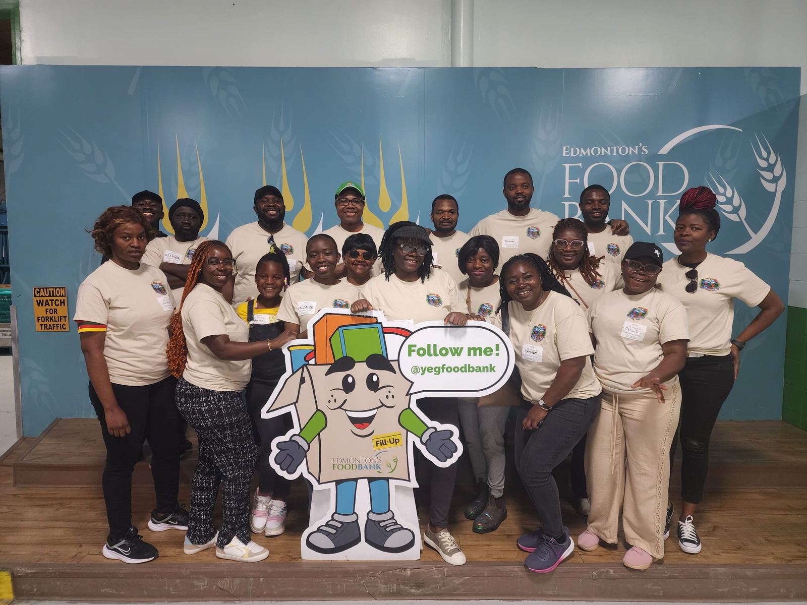 POOLAH volunteers at Edmonton's Food Bank.
